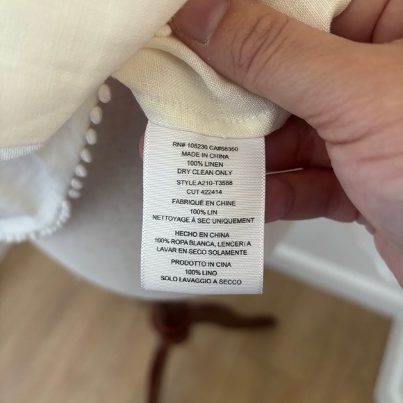 Joie Comosus ivory eyelet linen top in porcelain NWT Size Large - Picture 9 of 10